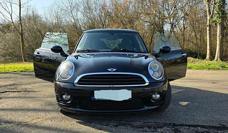 Gebraucht Mini Cooper 122 PS (89 kW) 2010 Schwarz Kleinwagen