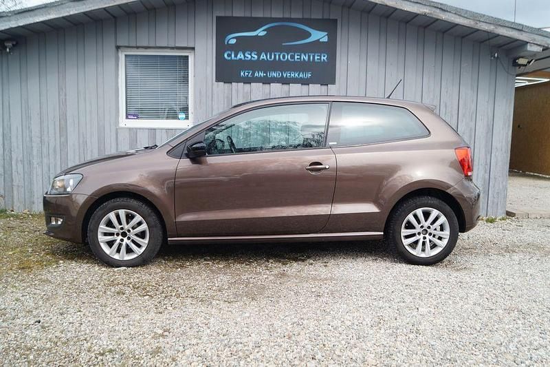 Gebraucht VW Polo Style 69 PS (50 kW) 2011 Braun Kleinwagen