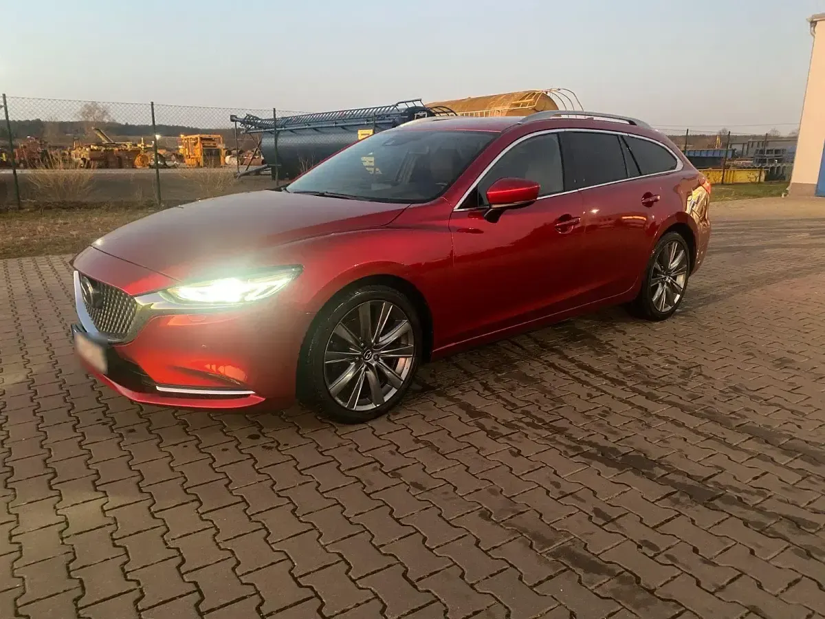 Gebraucht Mazda 6 Sports-Line 184 PS (135 kW) 2019 Rot Kombi
