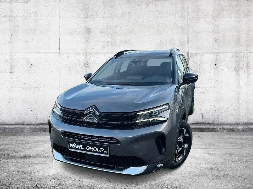 Neu Citroën C5 145 PS (106 kW) 2026 Grau SUV