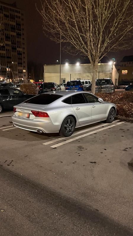 Gebraucht Audi A7 Ambiente 204 PS (150 kW) 2011 Silber Kleinwagen