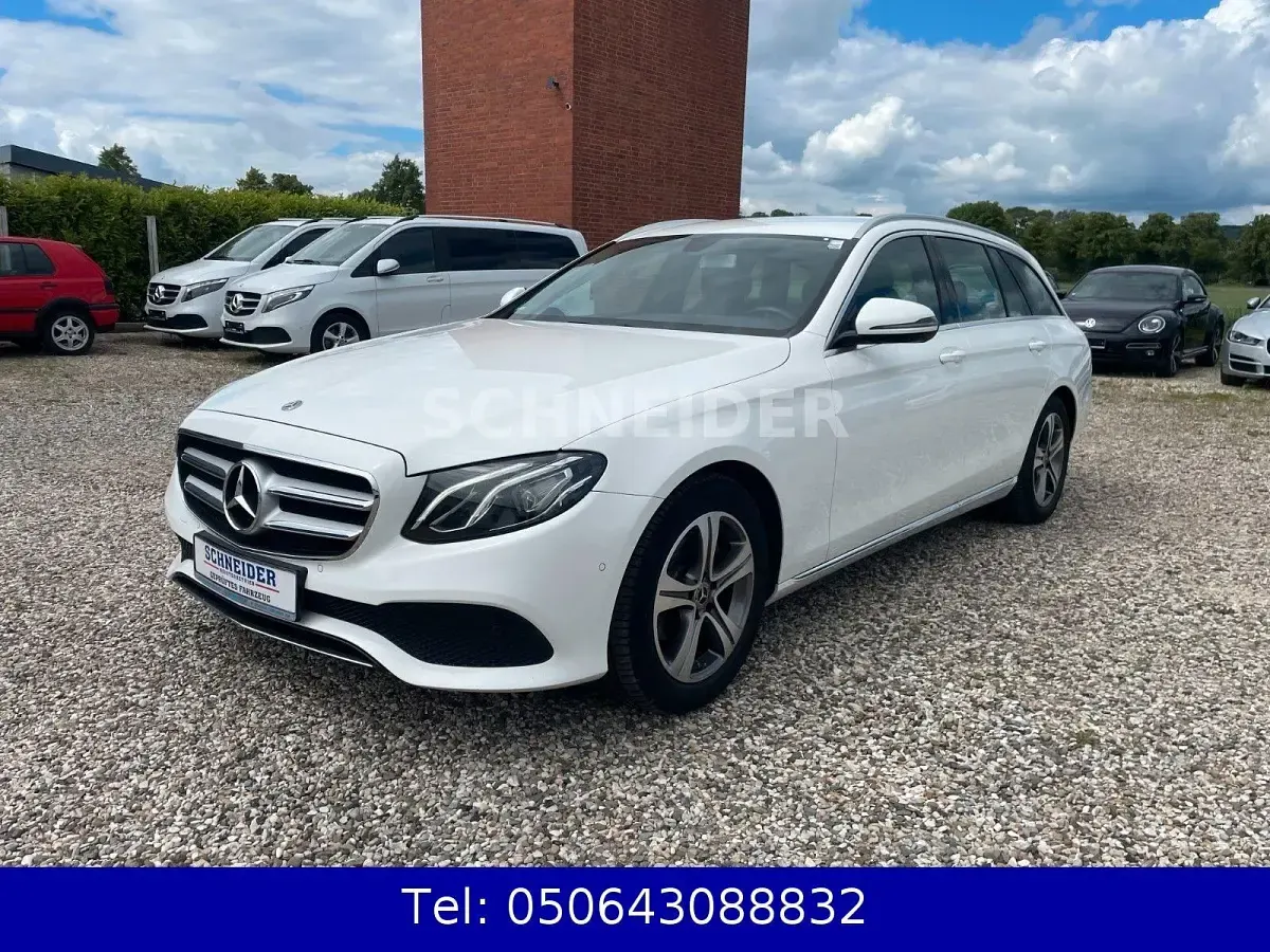 Gebraucht Mercedes E220 194 PS (142 kW) 2018 Weiß Kombi