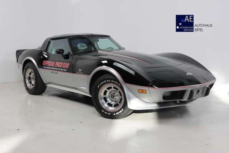 Schwarz / silber mit dekor Gebraucht 1978 Chevrolet Corvette C3 Coupé | 24.999 € - Bild 1/4