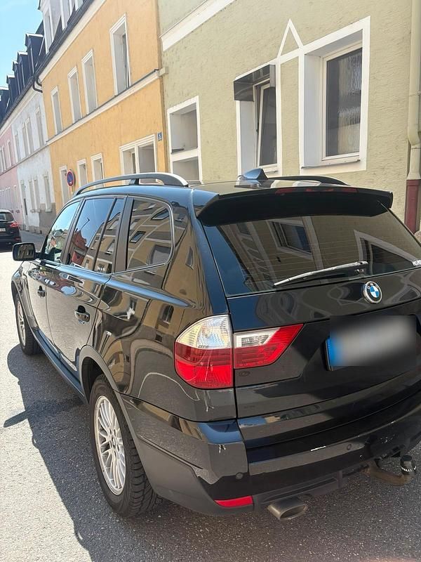 Schwarz Gebraucht 2009 BMW X3 SUV | 7.000 € (Fairer Preis) - Bild 1/4