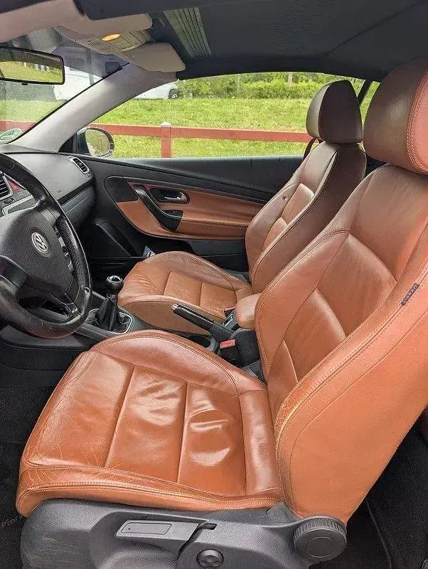 Gebraucht VW Eos 140 PS (102 kW) 2006 Schwarz Cabrio
