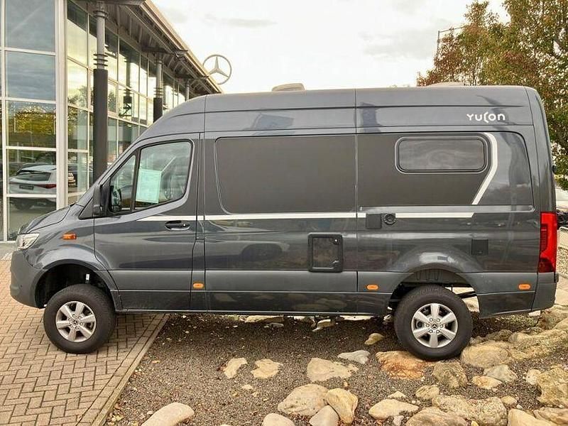 Gebraucht Mercedes Sprinter 190 PS (139 kW) 2023 Tenoritgrau (metallic) Van