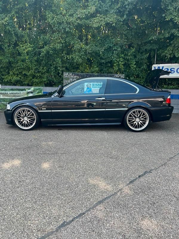 Gebraucht BMW 330 231 PS (169 kW) 2001 Schwarz Coupé