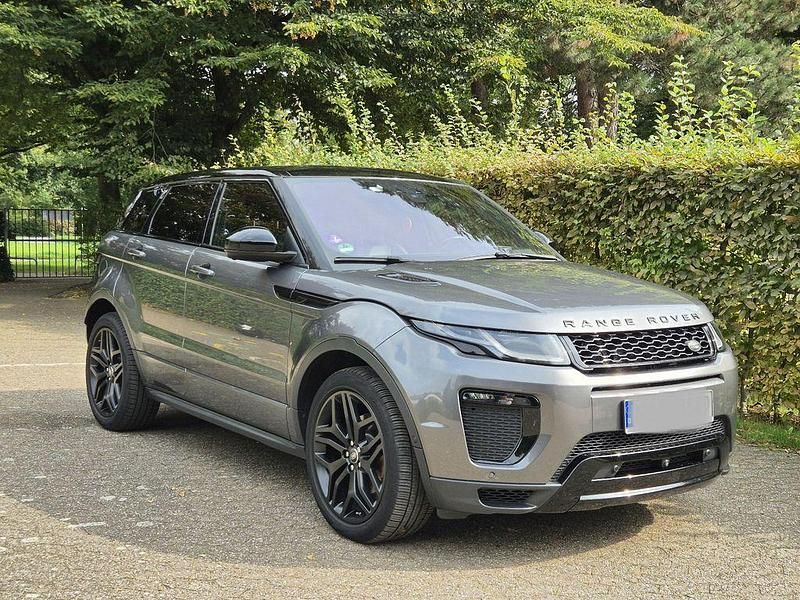 Grau Gebraucht 2017 Land Rover Range Rover evoque HSE Dynamic SUV | 22.900 € (Fairer Preis) - Bild 1/4