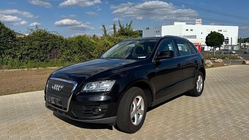Schwarz Gebraucht 2012 Audi Q5 Comfort SUV | 9.290 € (Guter Preis) - Bild 1/4