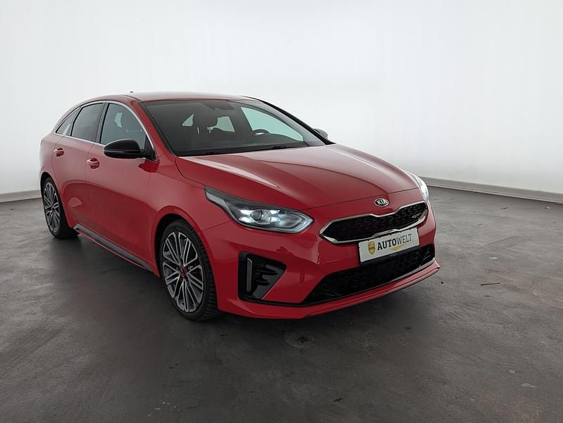 Gebraucht Kia ProCeed GT 204 PS (150 kW) 2020 Rot Limousine