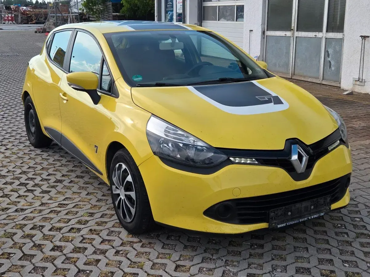 Gebraucht Renault Clio IV Expression 73 PS (53 kW) 2013 Gelb Limousine