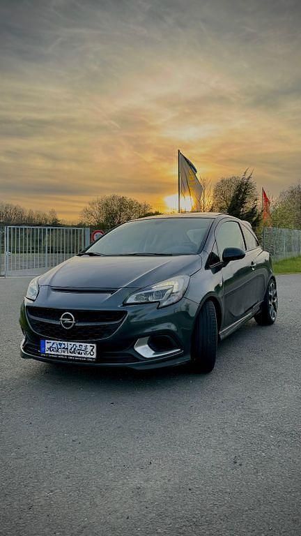 Schwarz Gebraucht 2017 Opel Corsa OPC Kleinwagen | 13.190 € (Teuer) - Bild 1/4