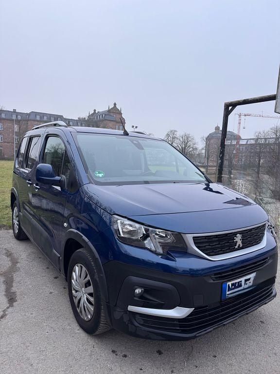 Gebraucht Peugeot Rifter Active 110 PS (80 kW) 2020 Blau Van / Kleinbus