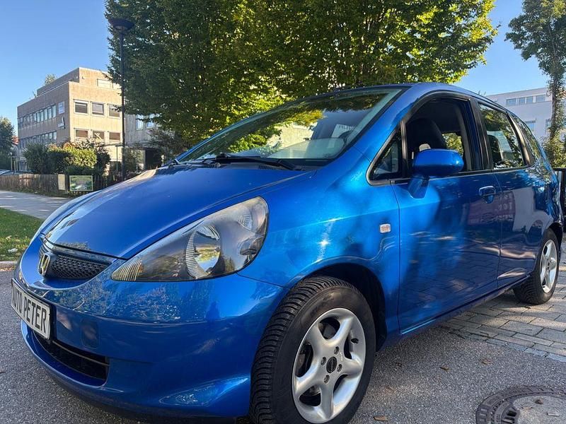 Blau Gebraucht 2006 Honda Jazz Cool Kleinwagen | 2.500 € (Fairer Preis) - Bild 1/4
