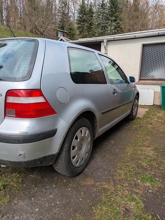 Gebraucht VW Golf IV Basis 102 PS (75 kW) 2003 Limousine