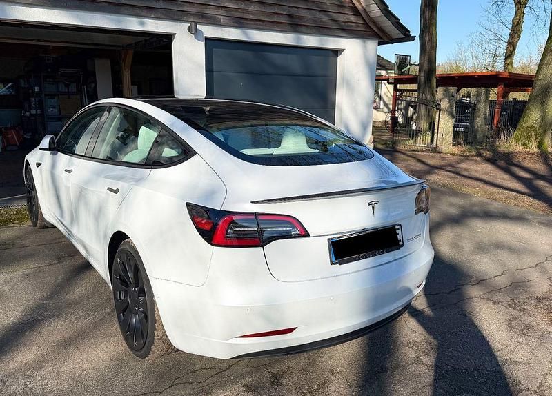 Gebraucht Tesla Model 3 Performance 377 kW (513 PS) 2021 Weiß Limousine
