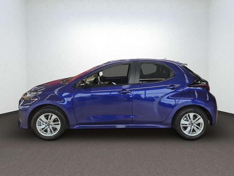 Neu Mazda 2 Center-Line 116 PS (85 kW) 2025 Glass blue Kleinwagen