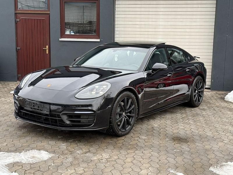 Gebraucht Porsche Panamera 4S 441 PS (324 kW) 2017 Schwarz Limousine