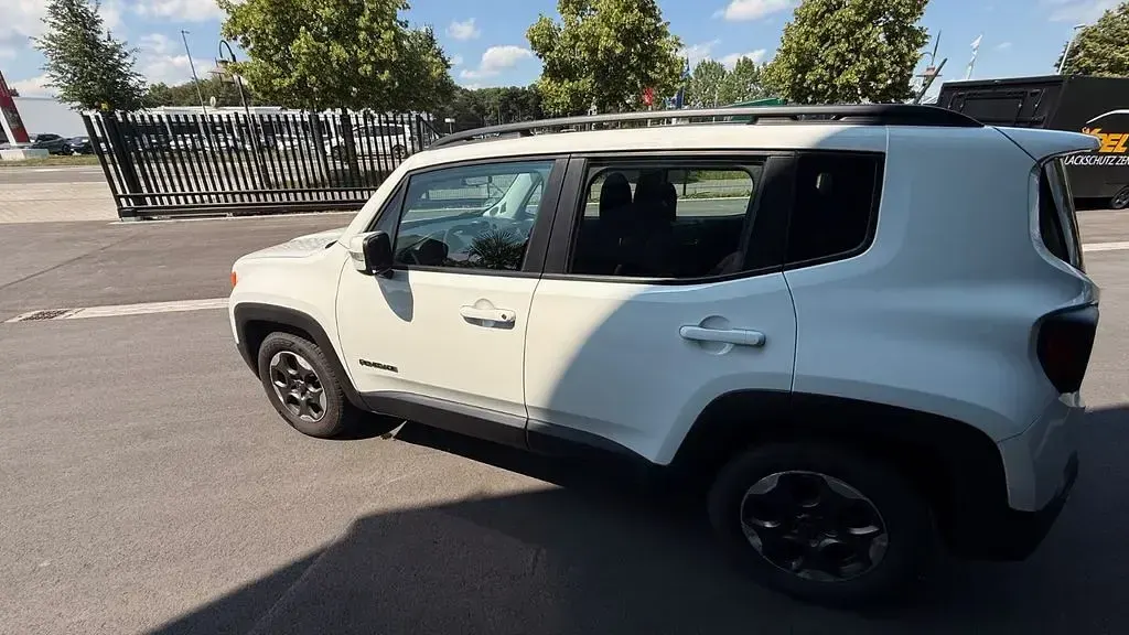 Gebraucht Jeep Renegade 120 PS (88 kW) 2015 Weiß SUV