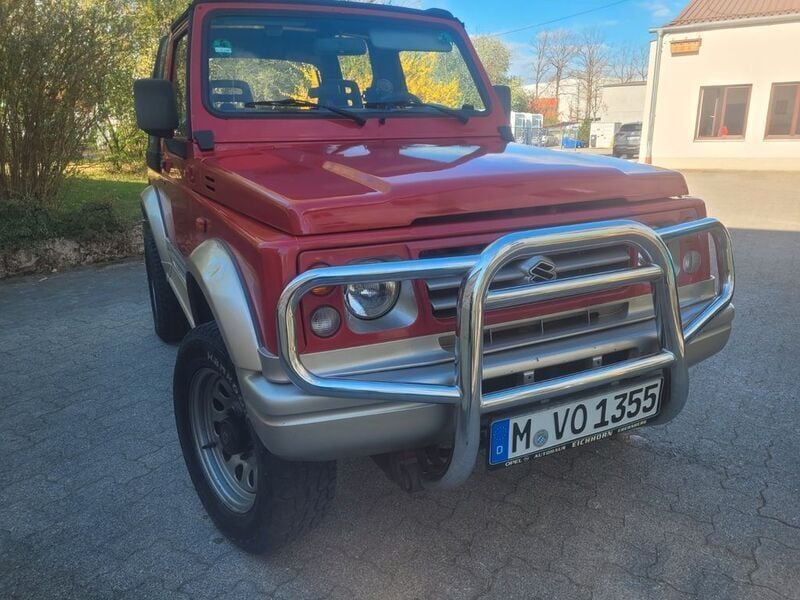 Rot Gebraucht 1998 Suzuki Samurai SUV | 8.500 € (Etwas zu teuer) - Bild 1/4