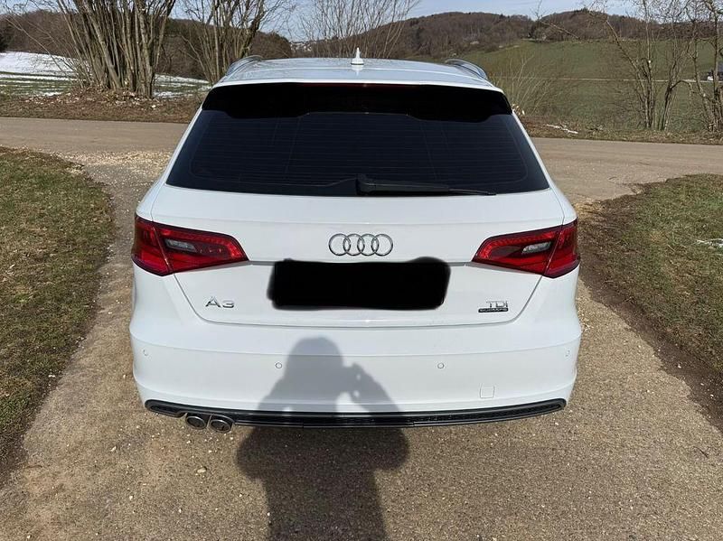 Gebraucht Audi A3 Ambition 184 PS (135 kW) 2015 Weiß Limousine