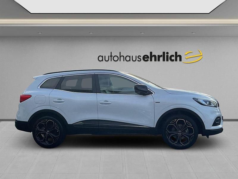 Gebraucht Renault Kadjar Black Edition 158 PS (116 kW) 2021 Weiß SUV