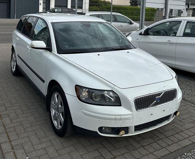 Gebraucht 2005 Volvo V50 Kombi | 1.250 € (Fairer Preis) - Bild 1/4