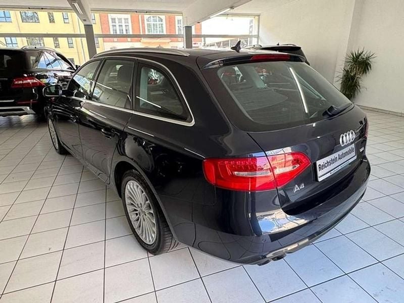 Gebraucht Audi A4 Attraction 210 PS (154 kW) 2013 Mondscheinblau (metallic) Kombi