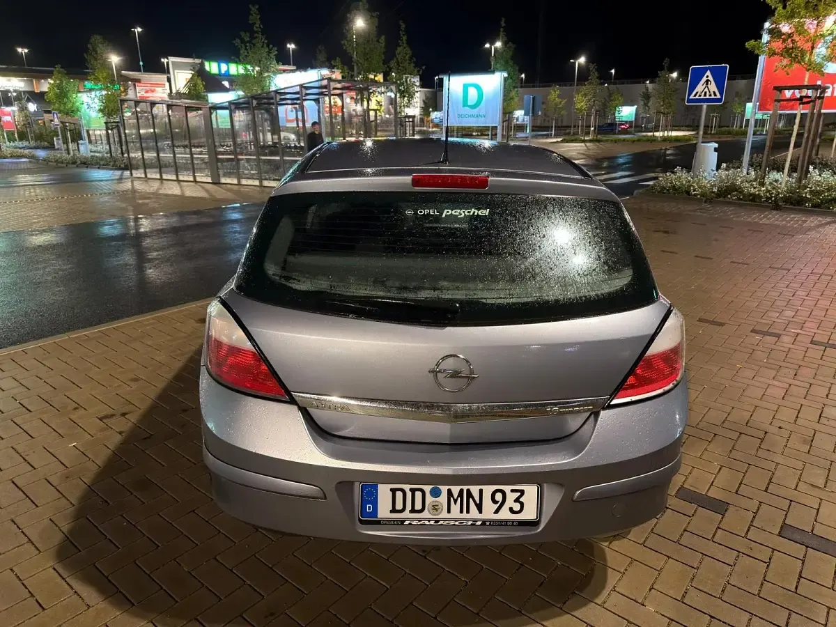 Occasion Opel Astra 105 ch (77 kW) 2006 Gris Berline