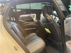 Neu Lynk & Co 02 200 kW (272 PS) 2026 Weiß (cyristal withe) SUV