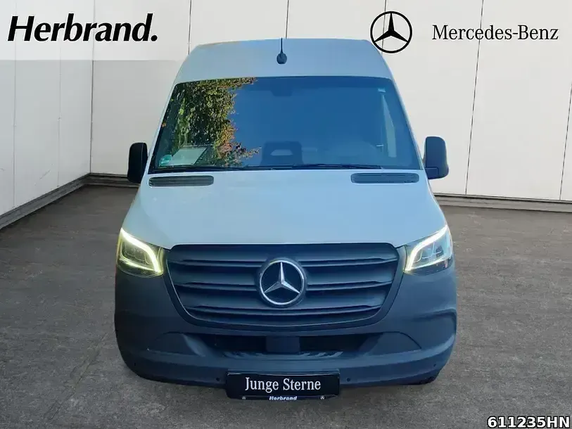 Gebraucht Mercedes Sprinter 170 PS (125 kW) 2025 Weiss Van