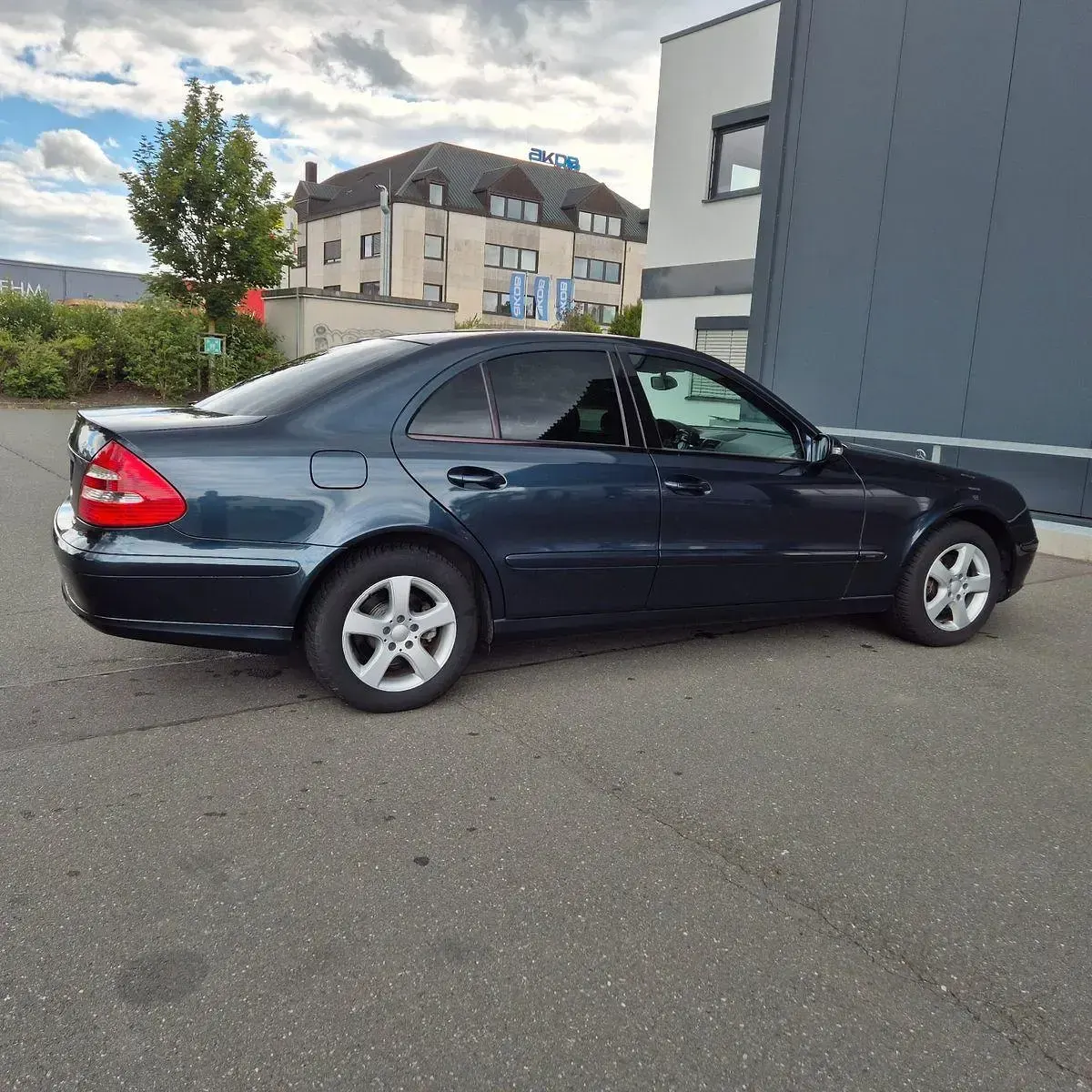 Gebraucht Mercedes E350 Classic 272 PS (200 kW) 2005 Schwarz Limousine