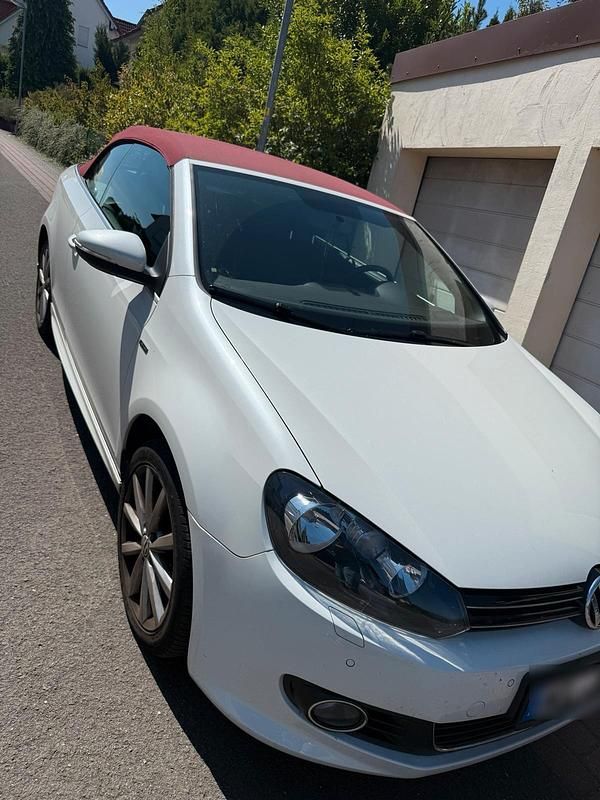 Gebraucht VW Golf Cabriolet LOUNGE 125 PS (91 kW) 2016 Weiß Cabrio