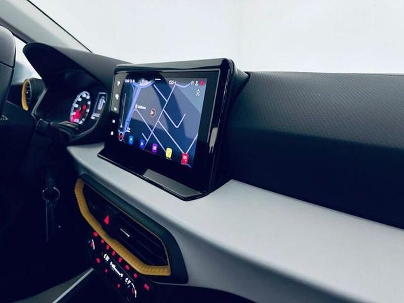 Gebraucht Seat Arona Style 110 PS (80 kW) 2023 Silber SUV