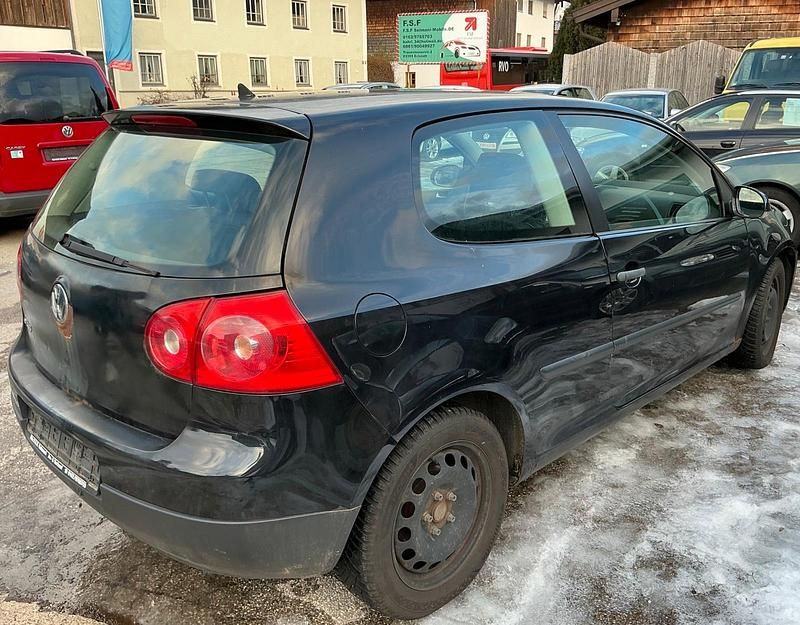 Usata VW Golf V 75 CV (55 kW) 2007 Nero Berlina
