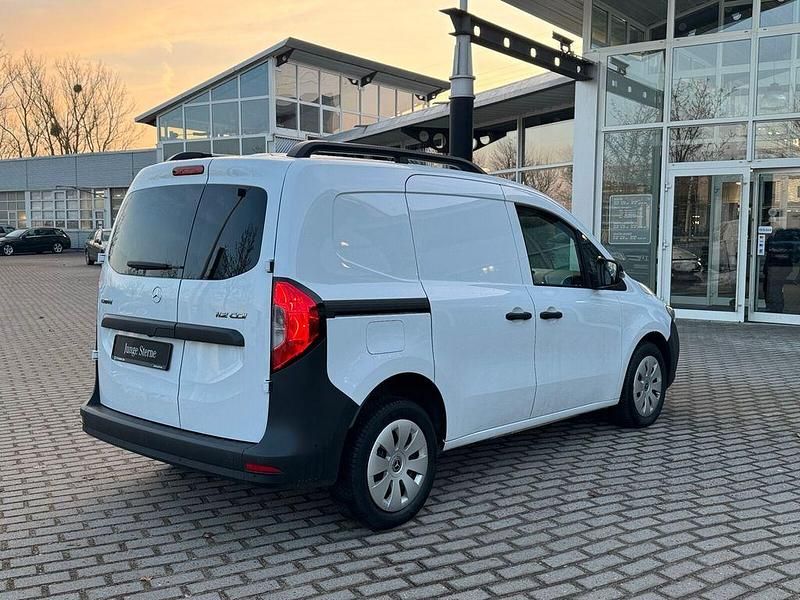 Gebraucht Mercedes Citan 112 116 PS (85 kW) 2022 Weiß Van / Kleinbus