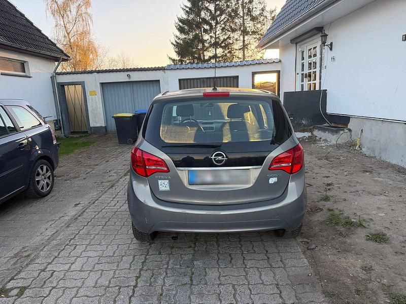 Gebraucht Opel Meriva 120 PS (88 kW) 2011 Grau Van / Kleinbus