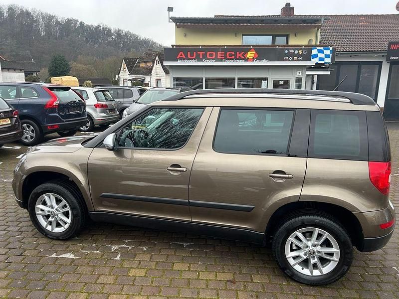 Gebraucht Skoda Yeti Active 105 PS (77 kW) 2014 Braun SUV