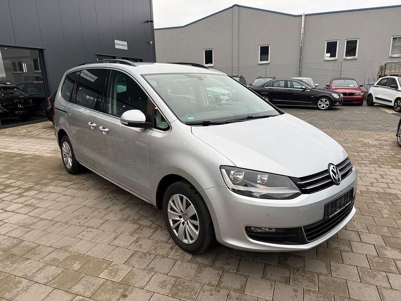 Gebraucht VW Sharan Comfortline 140 PS (102 kW) 2012 Silber Van / Kleinbus