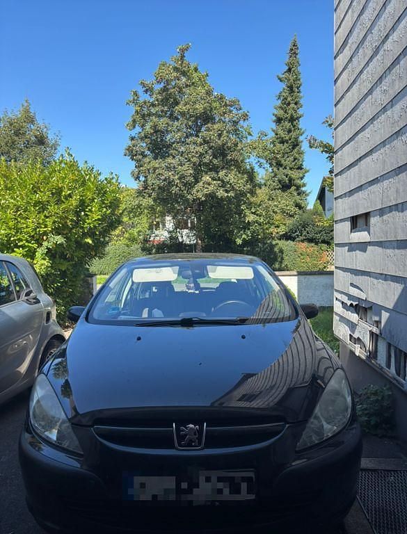 Schwarz Gebraucht 2004 Peugeot 307 Limousine | 650 € (Superpreis) - Bild 1/4