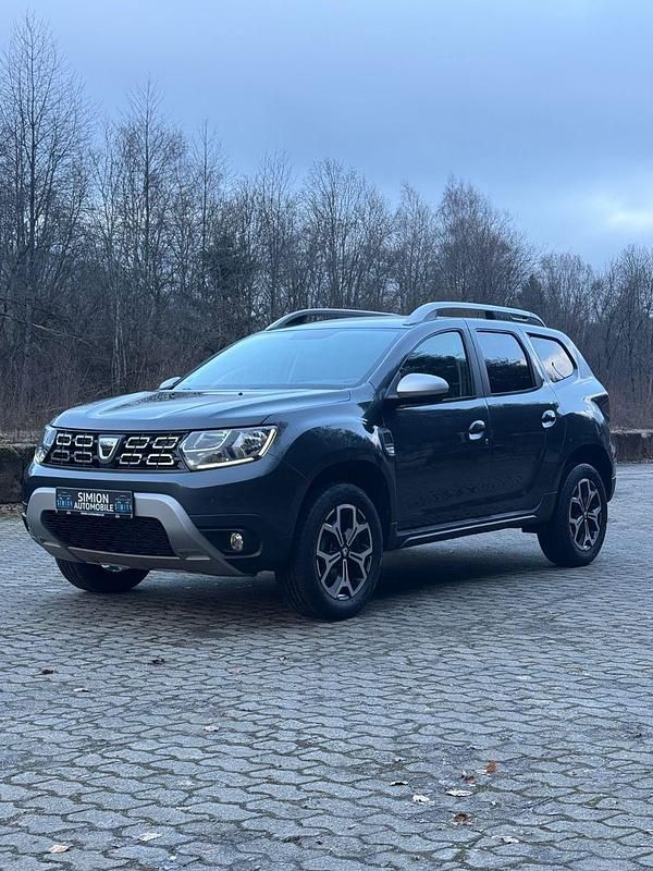 Gebraucht Dacia Duster Prestige 131 PS (96 kW) 2020 Grau SUV
