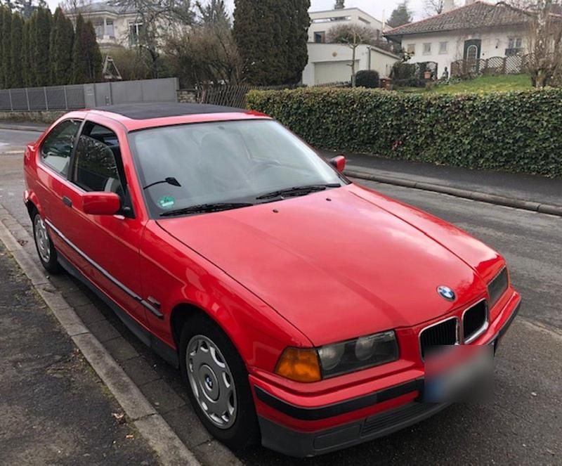 Gebraucht BMW 318 144 PS (105 kW) 1995 Rot Coupé