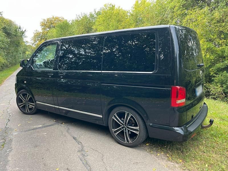Second-hand VW T5 180 CP (132 kW) 2012 Negru Van