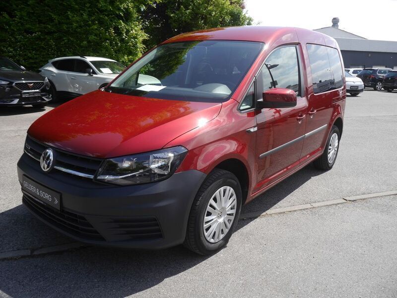 Rot Gebraucht 2016 VW Caddy Trendline Van / Kleinbus | 12.490 € - Bild 1/4