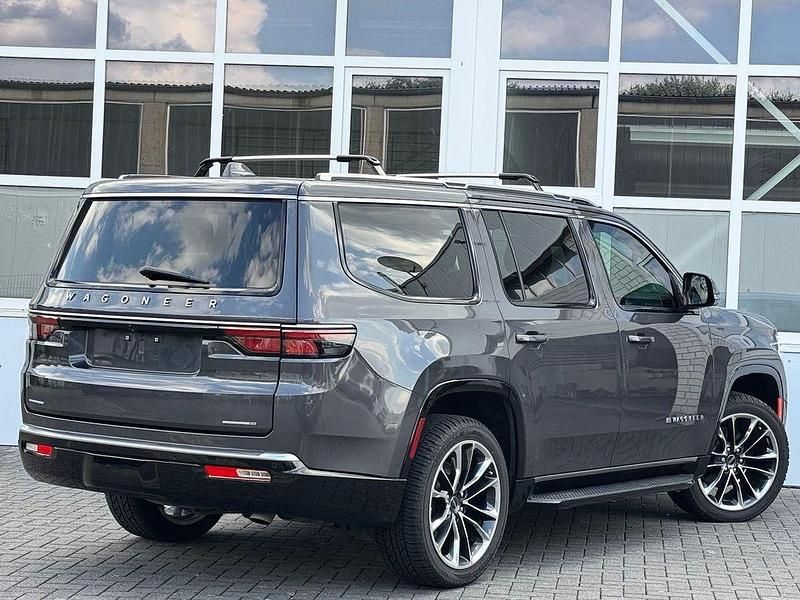 Gebraucht Jeep Wagoneer 397 PS (291 kW) 2022 Grau SUV