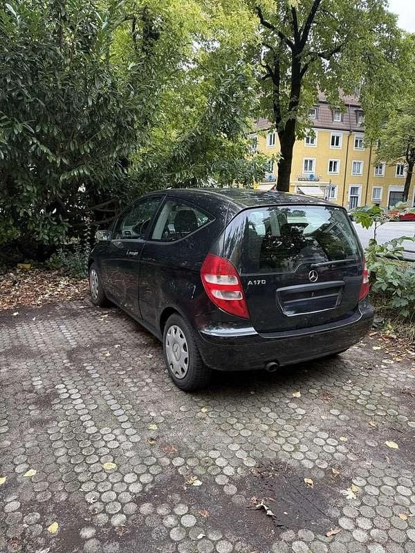 Schwarz Gebraucht 2006 Mercedes A170 Kleinwagen | 1.800 € (Guter Preis) - Bild 1/4