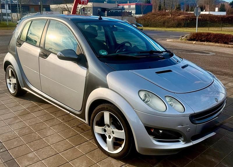 Silber Gebraucht 2004 Smart ForFour Passion Kleinwagen | 2.950 € (Etwas zu teuer) - Bild 1/4