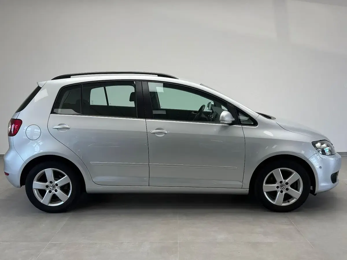 Gebraucht VW Golf Plus Cross Comfortline 122 PS (89 kW) 2012 Grau Kleinwagen