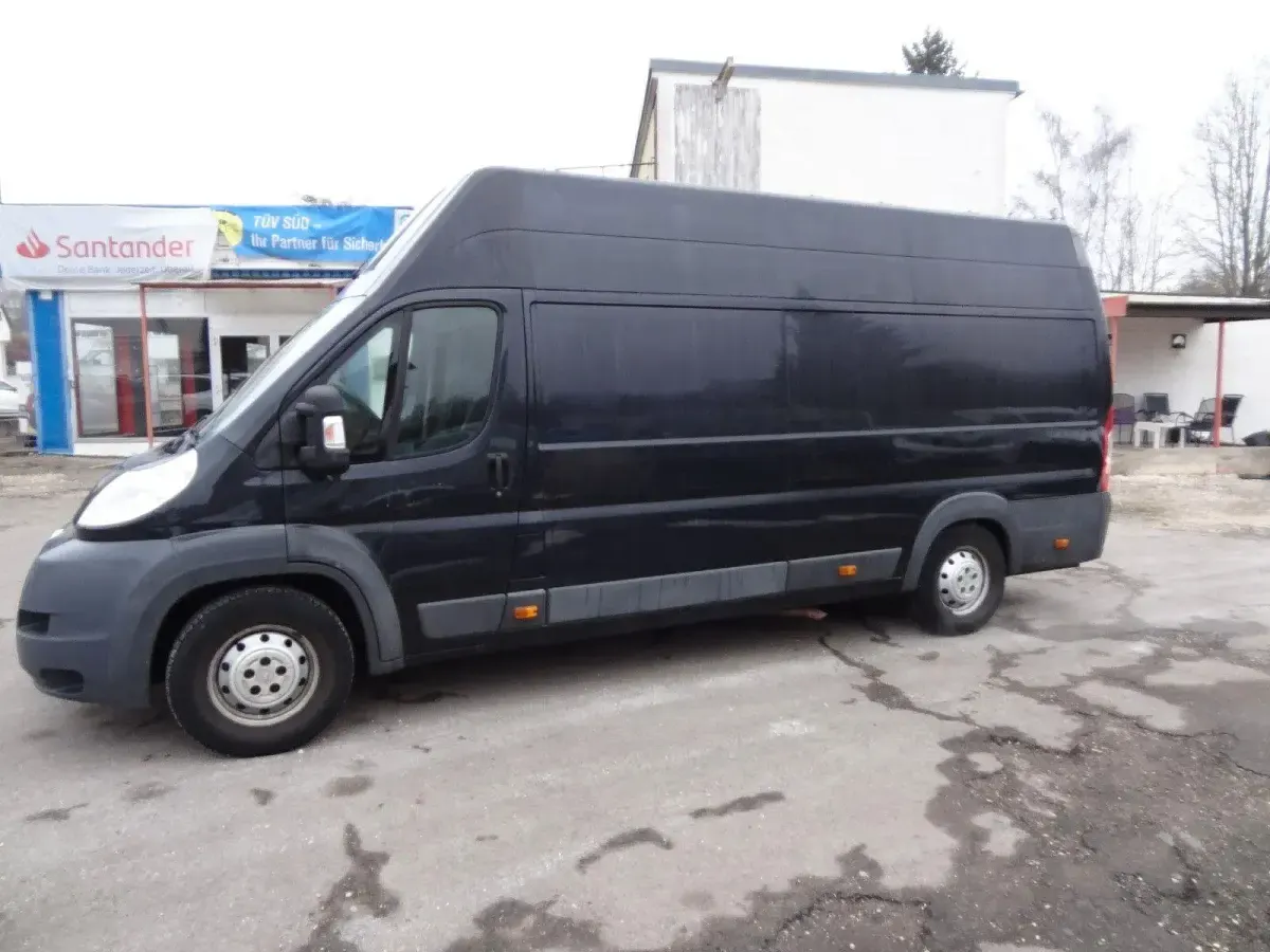 Gebraucht Peugeot Boxer 131 PS (96 kW) 2013 Braun Van