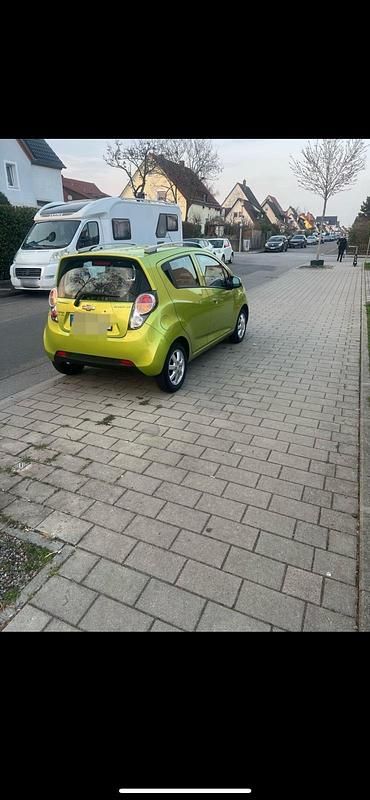 Gebraucht Chevrolet Spark 82 PS (60 kW) 2011 Grün Kleinwagen
